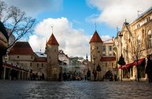 Historical walking tour of Tallinn with a local