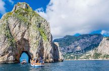 Sorrento e Capri boat tour with swimming and snorkeling