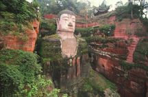 Full day private tour of Panda Base and Leshan Giant Buddha
