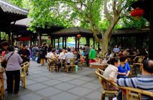 Full day private tour Giant Panda Base and city highlights