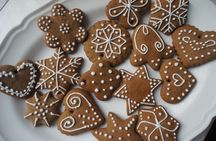 Polish gingerbread cookies baking and decorating class