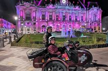 Retro sidecar tour by night