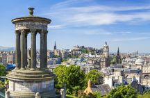 Guided group walking tour of Edinburgh