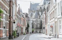 Self guided tour with interactive city game of Dordrecht