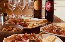Organic wine tasting, vineyard walk and winery tour at Fattoria La Maliosa