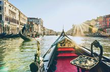 Guided tour of Doge's Palace and St Mark's Basilica with gondola ride