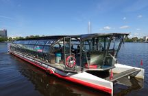 Alster tour on the water in Hamburg