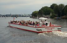 Alster tour on the water in Hamburg