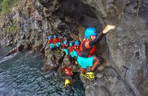 Coasteering experience in Caloura