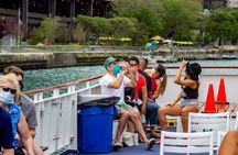 Wendella’s 90 minute Chicago River architecture tour