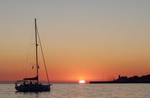 Cascais private sunset cruise with a welcome drink