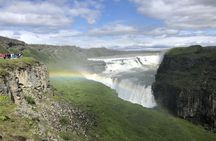 Small group Golden Circle and Blue Lagoon tour with admission ticket