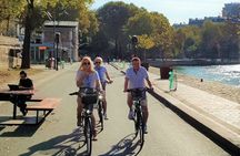 Bike tour of Paris' treasures