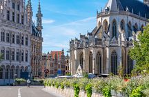 Self guided tour with interactive city game of Leuven