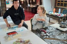 Simonehoeve candle making workshop