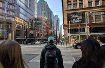 Private Toronto top 10 walking tour with local guide