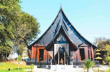 Private guided tour from Chiang Mai to Chiang Rai and its temples