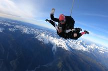 Tandem skydive 10,000ft above Franz Josef and Fox Glaciers
