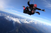 Tandem skydive 16,500ft above Franz Josef and Fox Glaciers