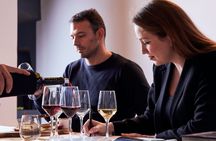 Private food and wine tasting tour in Athens