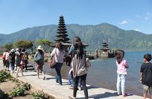 Royal temple, Beratan lake and Tanah Lot sunset private tour