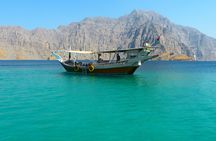 Full-day dhow cruise with snorkeling in Fujairah Dibba
