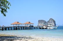 Full-day Four Islands and Emerald Cave tour
