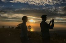 4x4 classic jeep tour with Batur Bali sunrise