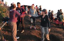 Mount Batur volcano sunrise hike with breakfast at the summit