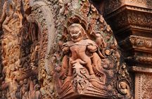 Beng Mealea and Banteay Srei temple private full-day tour