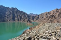 Desert drive with Wadi Shawaka pools tour