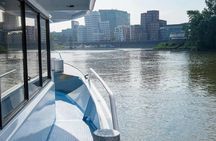 Panorama river boat cruise in Düsseldorf