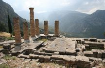 Delphi archaeological site with virtual reality from Athens