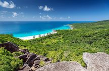 Praslin Island private full-day tour
