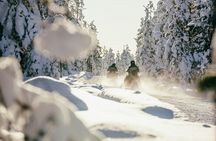 3-hour snowmobile adventure in Levi