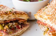 Food tour of the French Quarter in New Orleans