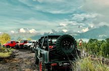 4x4 classic jeep tour with Batur Bali sunrise