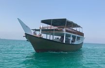 Snorkeling in Fujairah Dibba full-day tour by Dhow from Ajman