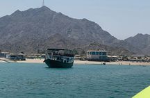 Snorkeling in Fujairah Dibba by Dhow full-day from Ras Al Khaimah