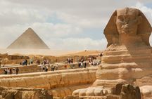 Giza Pyramids, Sphinx, and Egyptian Museum tour from Sharm El Sheikh