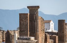 Ruins of Pompeii guided walking tour with skip the line ticket