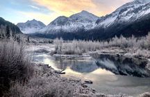 Chugach State Park winter valley and forest hike