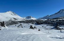 Beginners snowshoeing adventure in Anchorage