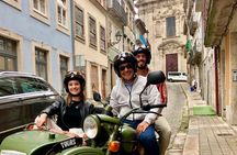 Full-day sidecar tour in Porto with wine tasting