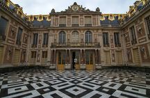 Palace of Versailles tickets with audio tour on mobile app