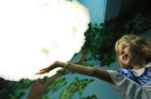 Alice in Wonderland escape room game in Philadelphia