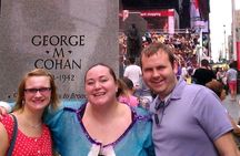Gleeks on Broadway guided walking tour in New York City