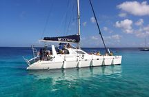 Woodwind sail and snorkel tour
