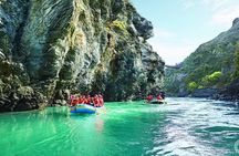 Kawarau River jet to raft