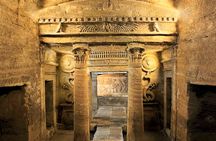 Roman amphitheater, Bombay's pillar and Catacombs tour from Alexandria